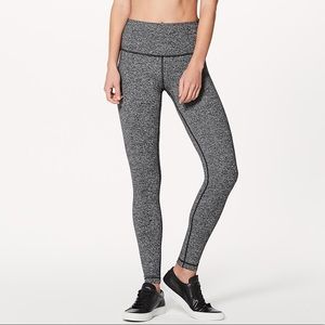LULULEMON High-Waisted Leggings **LABEL REMOVED**